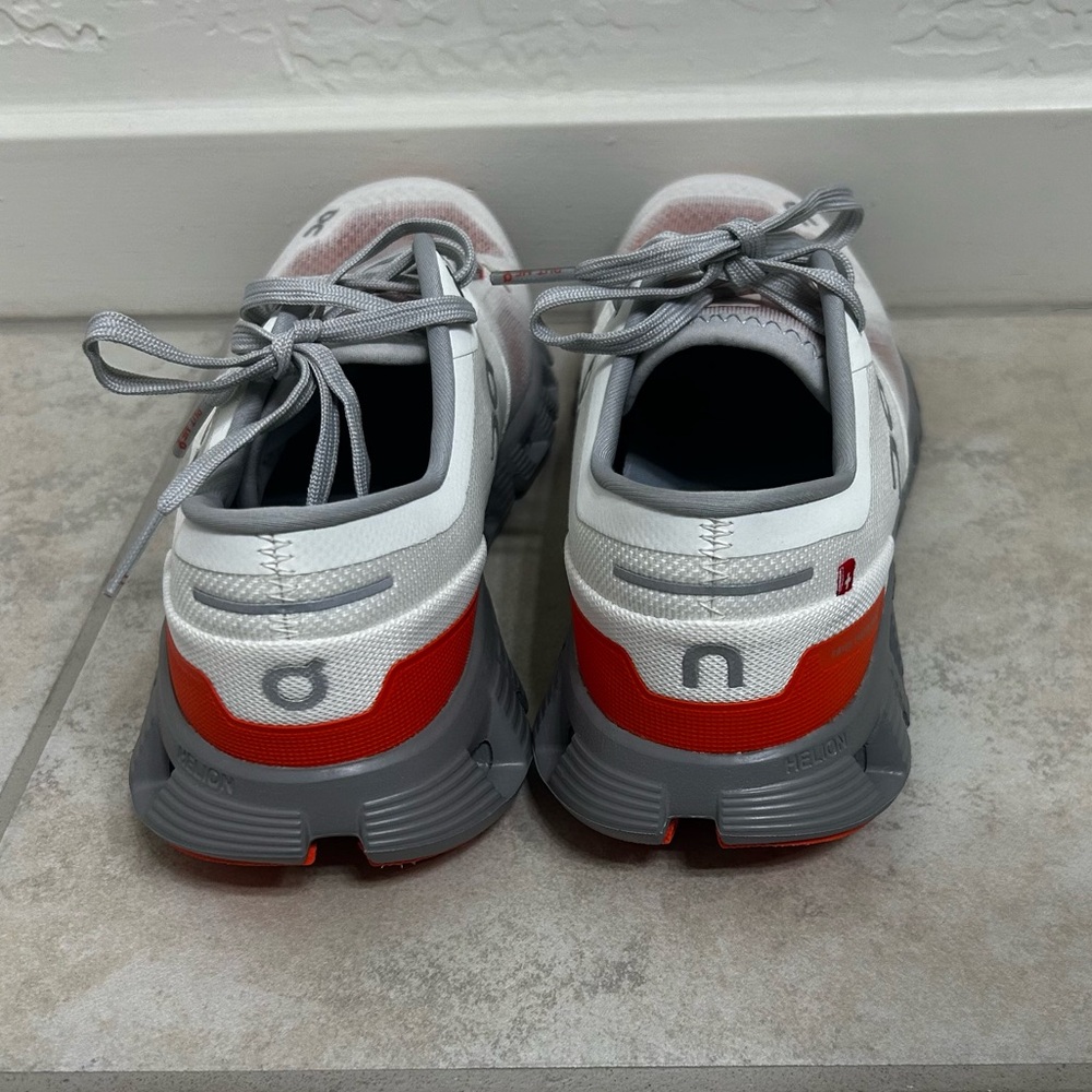 On Running Wmns Cloud X 3 'Ivory Alloy' Sz. 9.5 - Picture 6 of 10